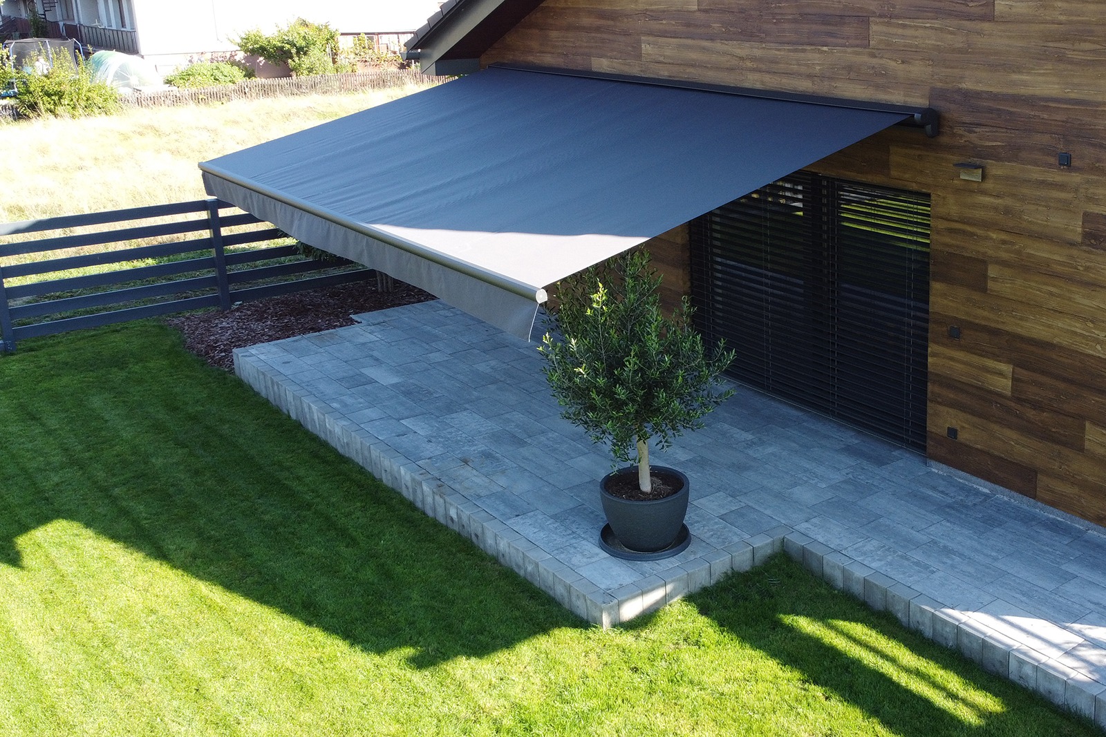 Markýza nad terasou